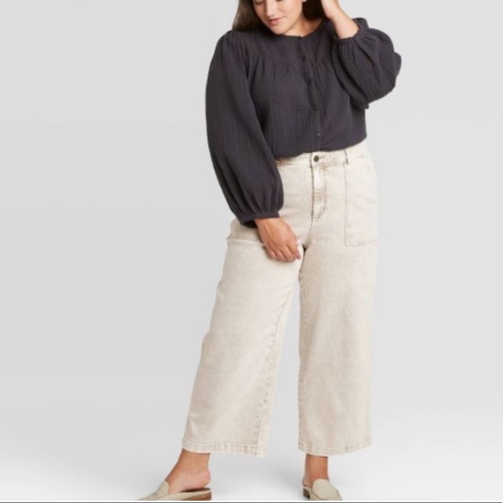 Universal Thread Wide Leg Cropped Jeans